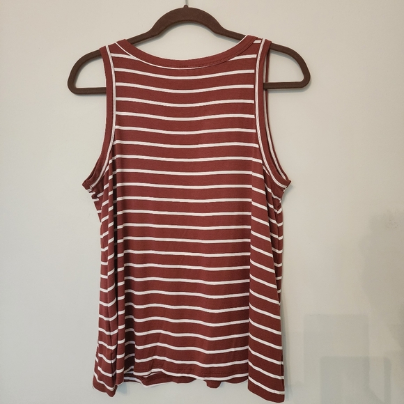 NWT Old Navy Tank, brown and white striped, size Medium - Picture 2 of 5
